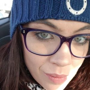 Meet your Posher, Beth